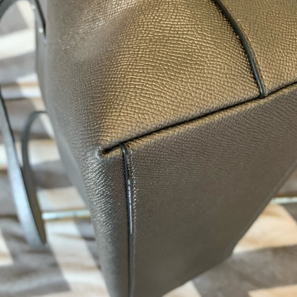 LIKE NEW Coach pewter set: zip tote, wallet, coin purse - Picture 8 of 16